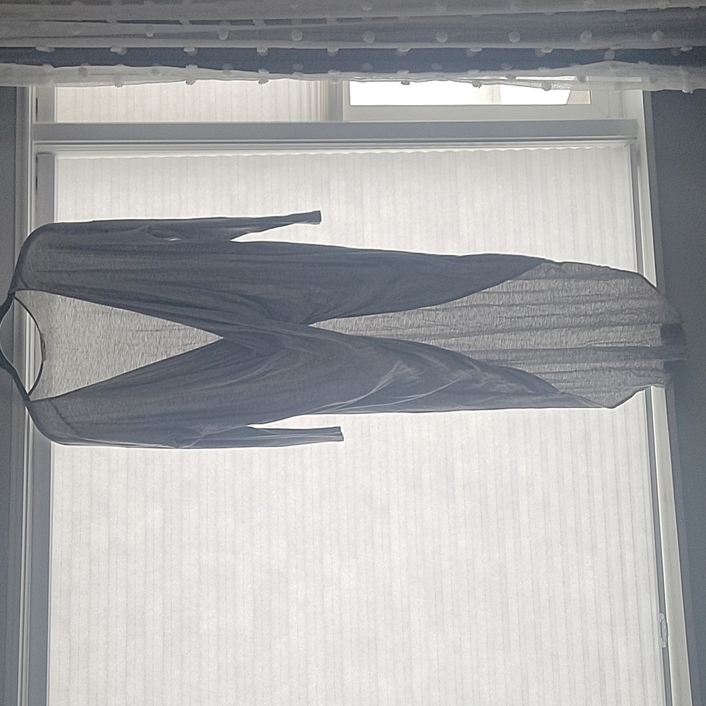 Women's High-Low Top